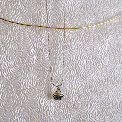 Silver sea shore necklace